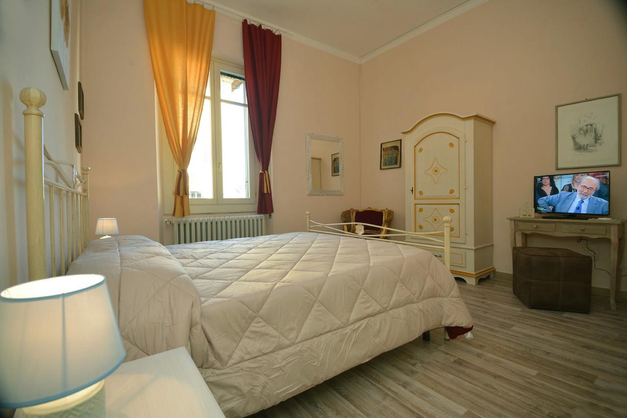 Terra D' Arezzo Hotel ภายนอก รูปภาพ